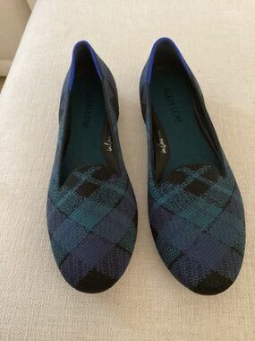 ROTHYS The Navy Preppy Plaid loafer  SIZE 8.5, NWOT